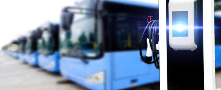 中國首批氫燃料電池公交示範運行啟動，氫能市場迎商業化契機