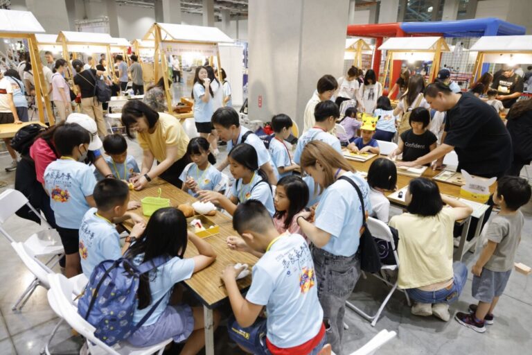 2025善愛嘉年華圓滿落幕：兩日湧入15000人潮 ! 全台最有愛的公益平台寫下動人篇章 | 數位公益領導者｜共創社會影響力｜亞太搜尋引擎產業協會
