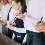 服務業景氣指數創下近五年低點:出口憂慮與資本市場波動壓力上升