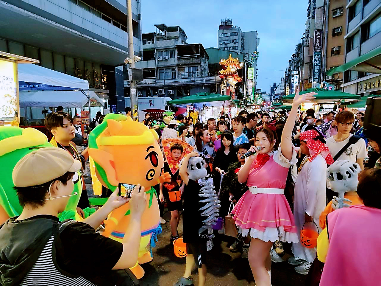 艋舺夜市台味萬聖節登場 ，百鬼出巡嗨翻艋舺！