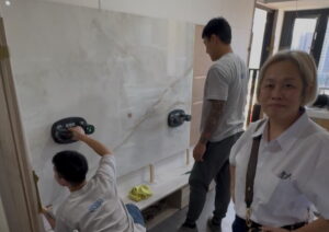 房仲企業邱惠丹熱心公益 立冬暖送物資捐弱勢團體 | 數位公益領導者｜共創社會影響力｜亞太搜尋引擎產業協會