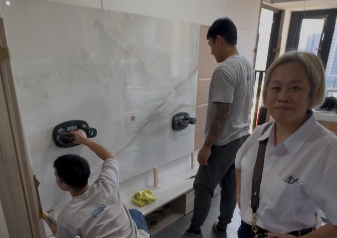 房仲企業邱惠丹熱心公益 立冬暖送物資捐弱勢團體 | 數位公益領導者｜共創社會影響力｜亞太搜尋引擎產業協會