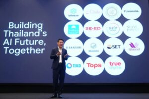 Google Cloud 在泰國發布包含「PanyaThAI」在內的兩項重大計畫，與在地企業與學界夥伴攜手，推動生成式與代理型 AI 應用，加速泰國數位與 AI 經濟發展。（圖翻攝自crnasia）