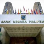 馬來西亞國家銀行（Bank Negara Malaysia）總部外觀。外界關注馬國下修財政赤字上限後，貨幣與財政政策的操作空間及其對企業融資成本與投資環境的影響。圖／翻攝《新海峽時報》（NST）